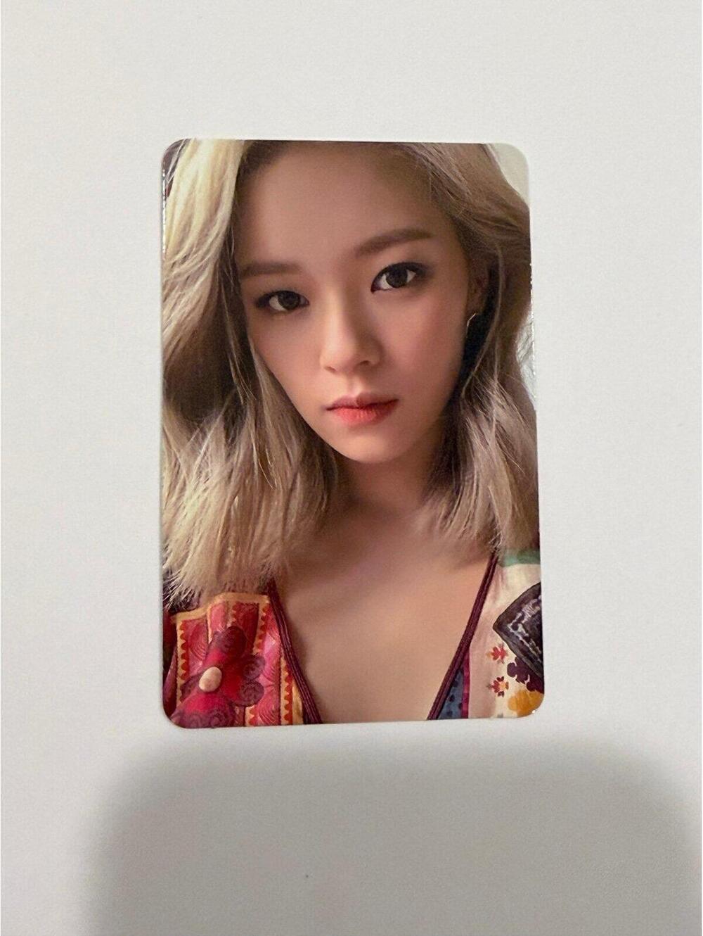 Twice Jeongyeon MORE & MORE Album Photocard
